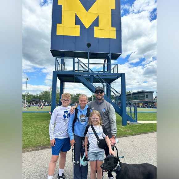 Meet your Posher, Allison - Picture 2 of 6